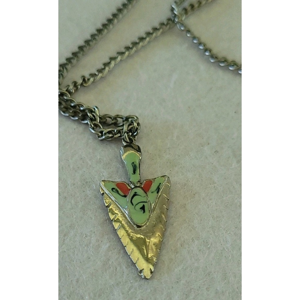 Vintage S.P. Enamel Souvenir Arrowhead Pendant Necklace Southwestern 18in